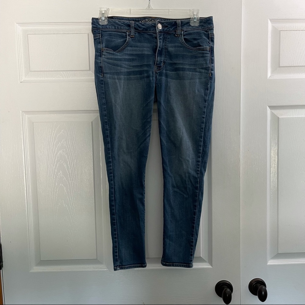 American Eagle Size 12 SHORT Super Stretch Jegging